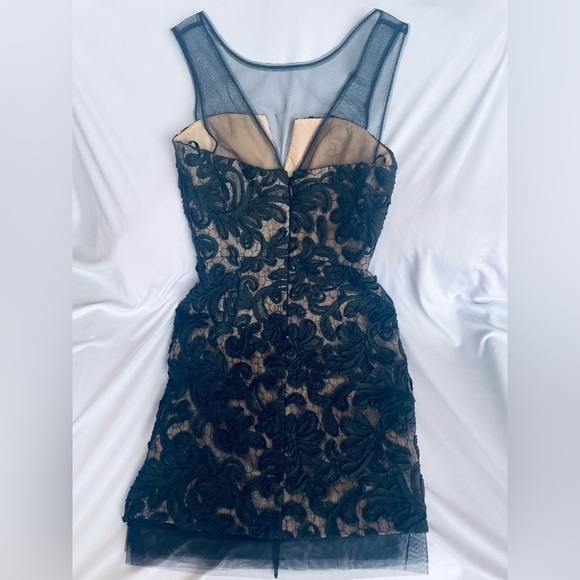 NWT BCBGMAXAZRIA Abigail Black mini Dress – Size 2 - Mesh Trim Details - Picture 7 of 11